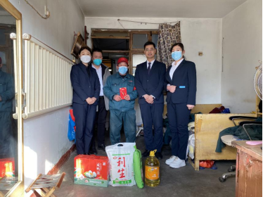 情系職工 溫暖傳遞丨山東大正物業(yè)黨支部慰問(wèn)困難職工(1)(2)340.png